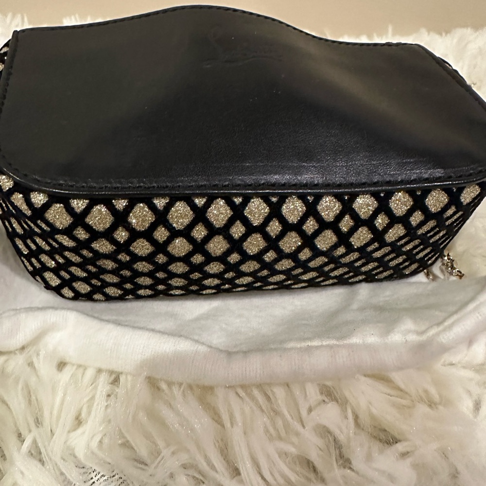 Christian Louboutin Black and Gold “sweetie” Crossbody Bag - Picture 5 of 12